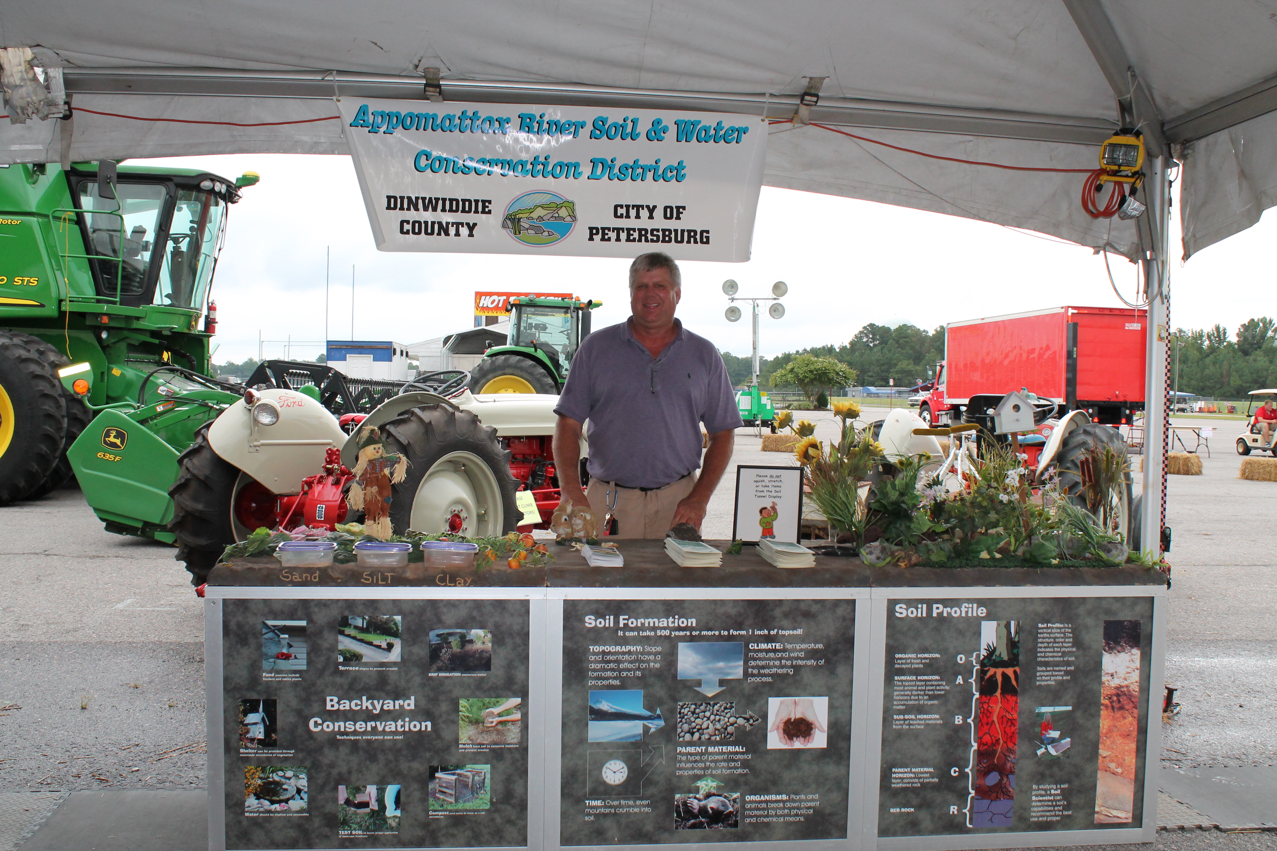 County Fair 2012 - Opening Day 019
